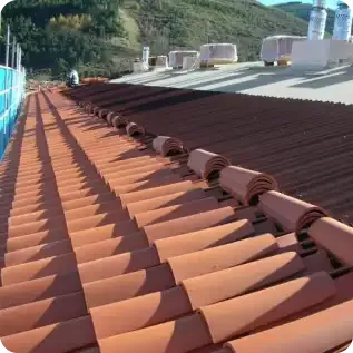 Restauración de cubiertas recuperando teja curva
